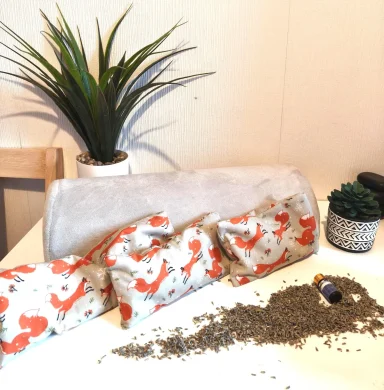 Microwavable Wheat Bag with Lavender Heat Pack | Removable Washable Cover | | Hot & Cold Therapy